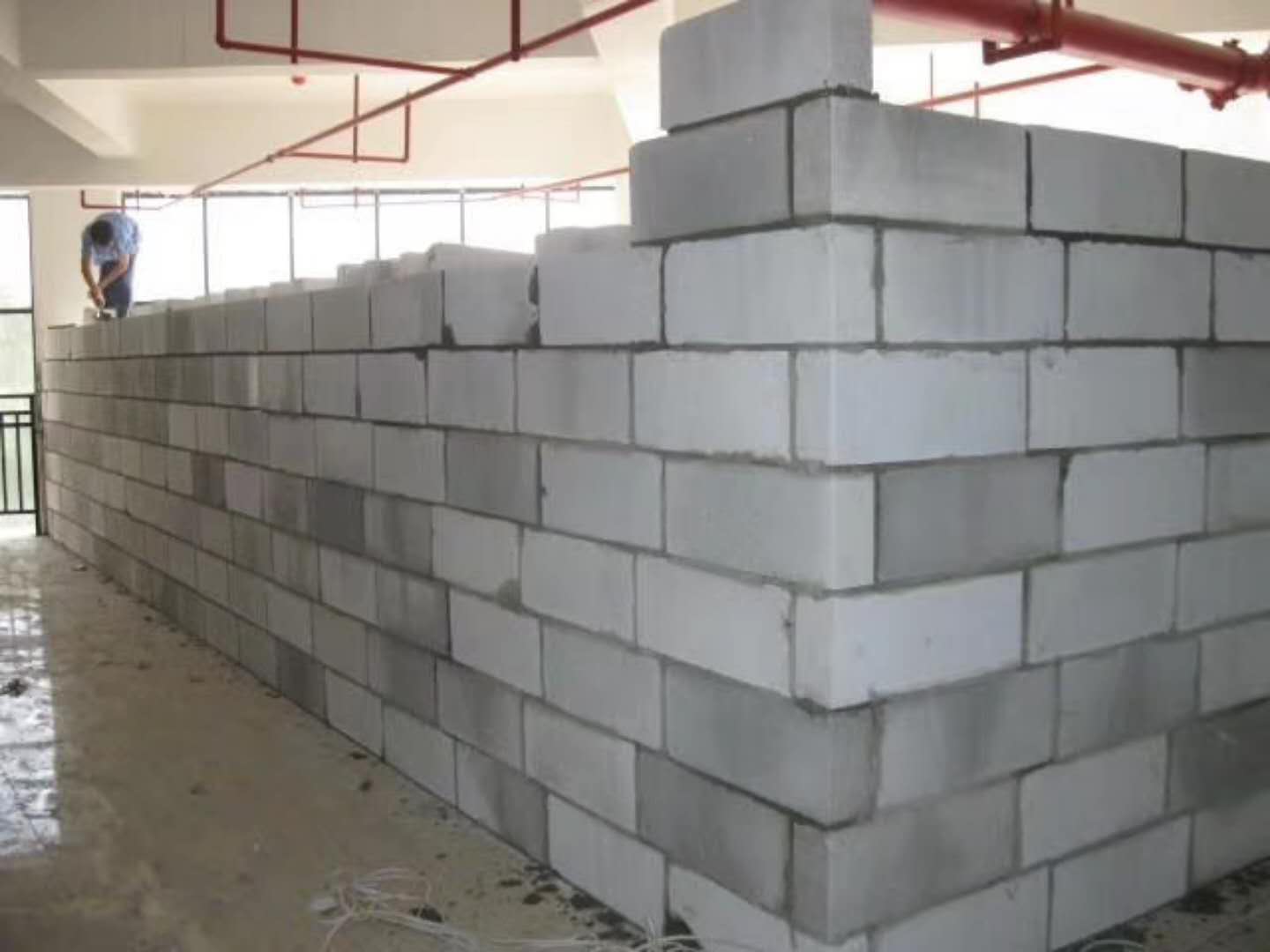 沾化蒸压加气混凝土砌块承重墙静力和抗震性能的研究